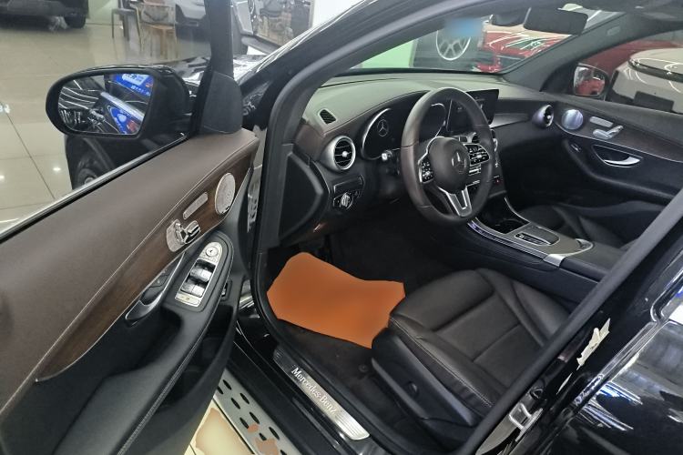 Used Mercedes-Benz GLC 2021 GLC 300 L 4MATIC Dynamic Model
