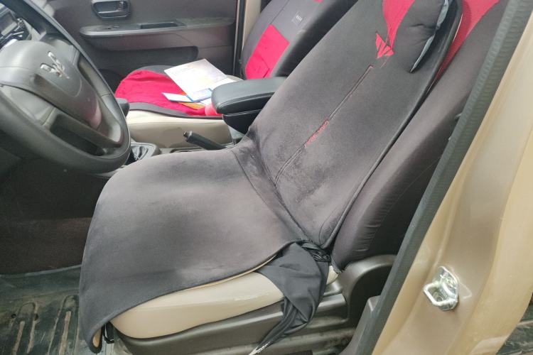 Used Wuling Hongguang V 2019 1.5L Jingqu Version China VI LAR