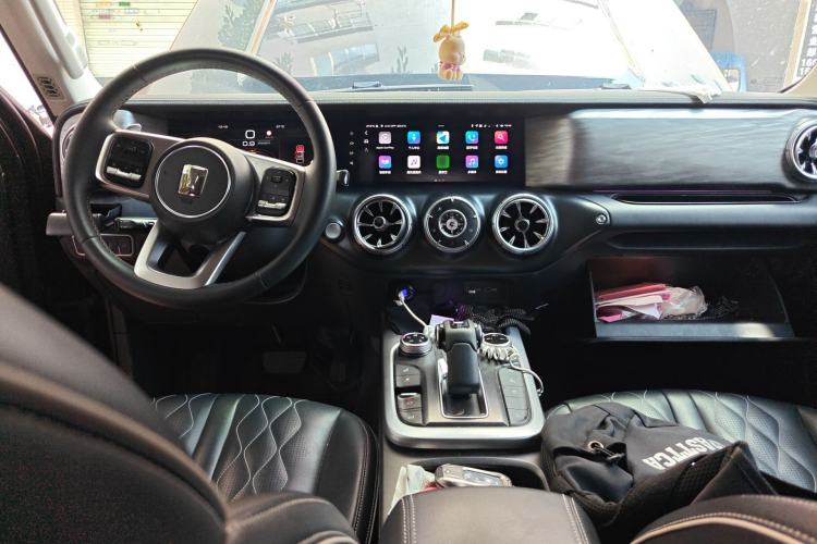 Used Tank 300 2023 Off-Road Edition 2.0T Challenger Center Console