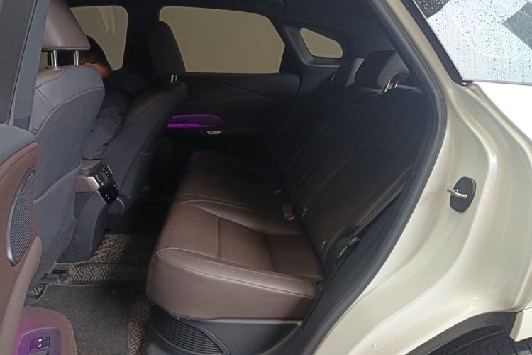 Used Lexus RX 2023 350h Four-Wheel Drive Enjoyment Version Left Rear Seat