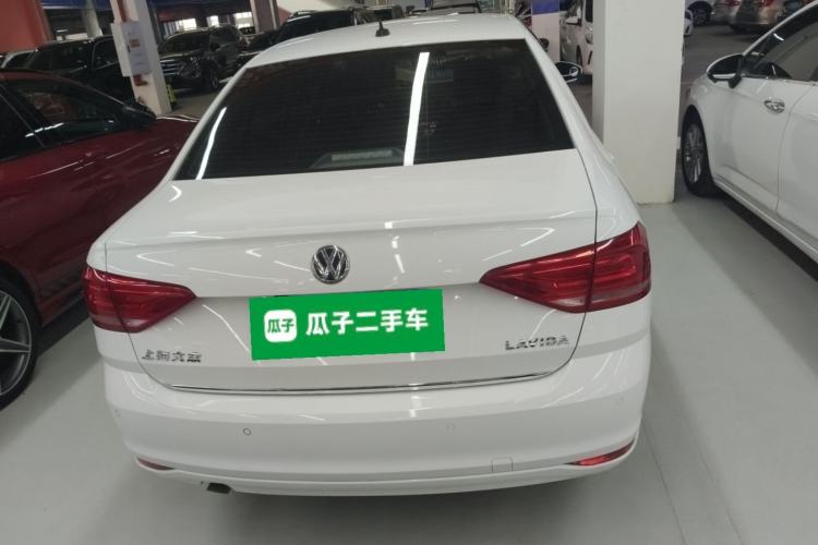 Used Volkswagen Lavida 2015 1.6L Automatic Comfort Edition Rear