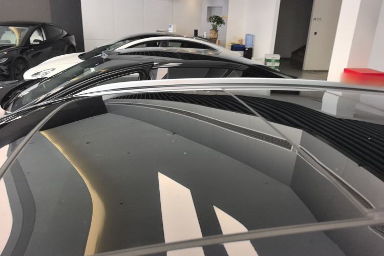 Used Volkswagen ID.4 X 2022 Pure Long-Range Version Roof