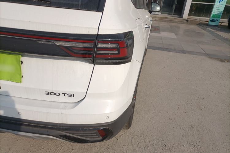 Used Volkswagen Tharu 2024 300TSI Two-Wheel-Drive Moon Luxury Edition