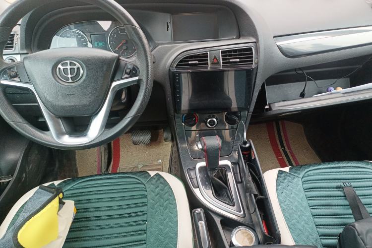 Used Brilliance V5 2012 1.5T Automatic Two-Wheel Drive Sport Version