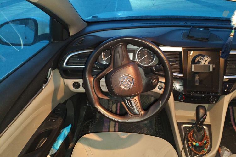 Used Buick GT 2018 15T Dual-Clutch Advanced Model China V Standard
