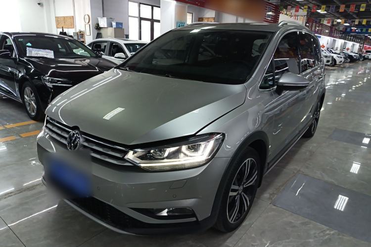 Used Volkswagen Touran 2018 Volkswagen Touran L 280TSI DSG Boundary Edition 7 Seats China VI Standard