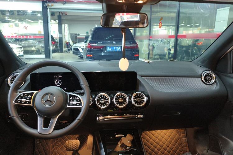 Used Mercedes-Benz GLA 2023 GLA 220