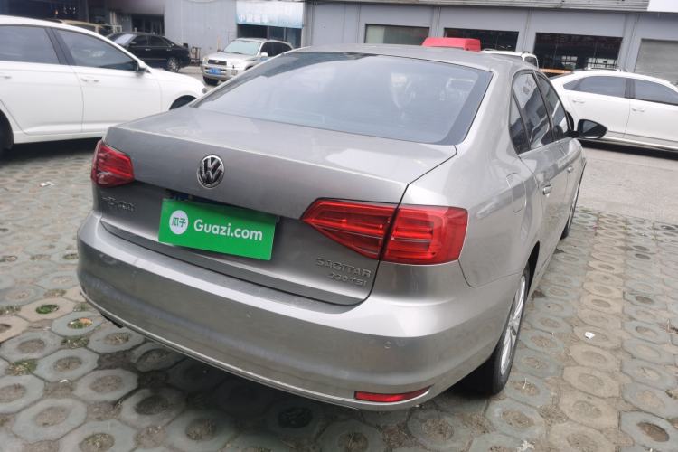 Used Volkswagen Sagitar 2016 230TSI 25th Anniversary Edition Exterior 5