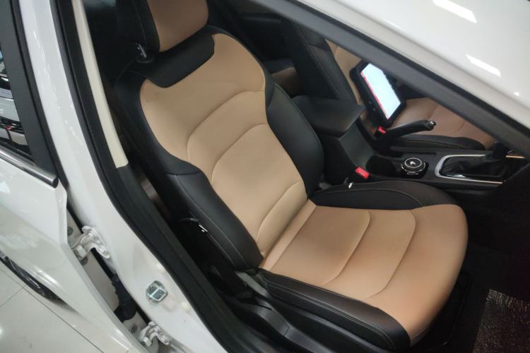 Used Chevrolet Monza 2021 320 Automatic Enjoyment Sunroof Edition
