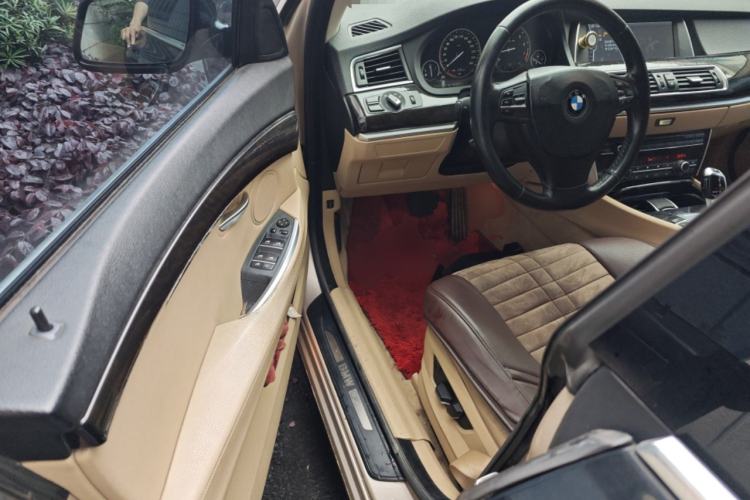 Used BMW 5 Series 2011 535i Sport Edition Driver Seat