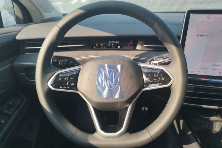 Used Volkswagen ID.7 VIZZION 2024 PRO Model Steering Wheel