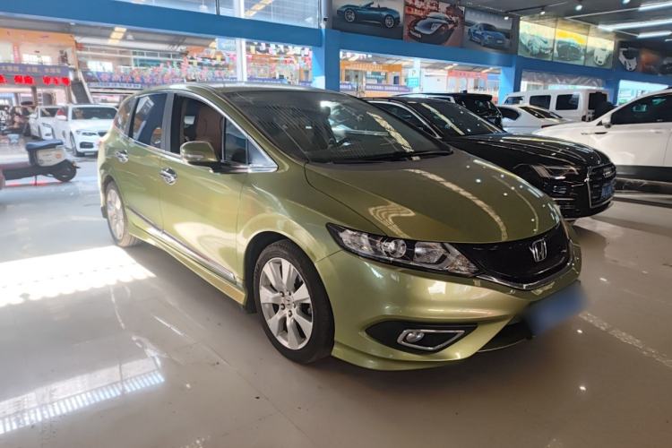 Used Honda Jade 2013 1.8L automatic Comfort version 5 seats Exterior 1