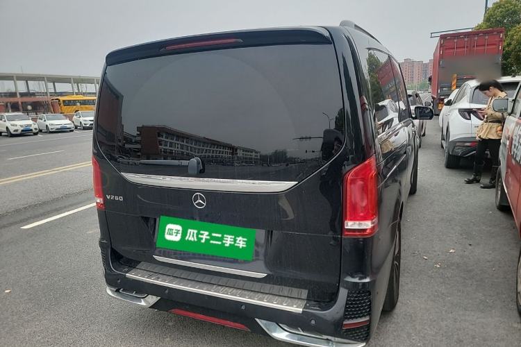 Used Mercedes-Benz V-Class 2020 V 260 Avantgarde Edition Rear Right 45 Deg