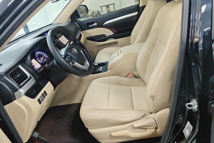 Used Toyota Highlander 2017 2.0T Four-Wheel Drive Elite Edition 7-Seater Left Front Seat