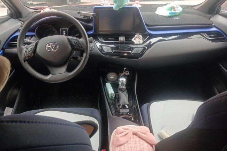 Used Toyota C-HR 2018 2.0L Leading Edition China VI
