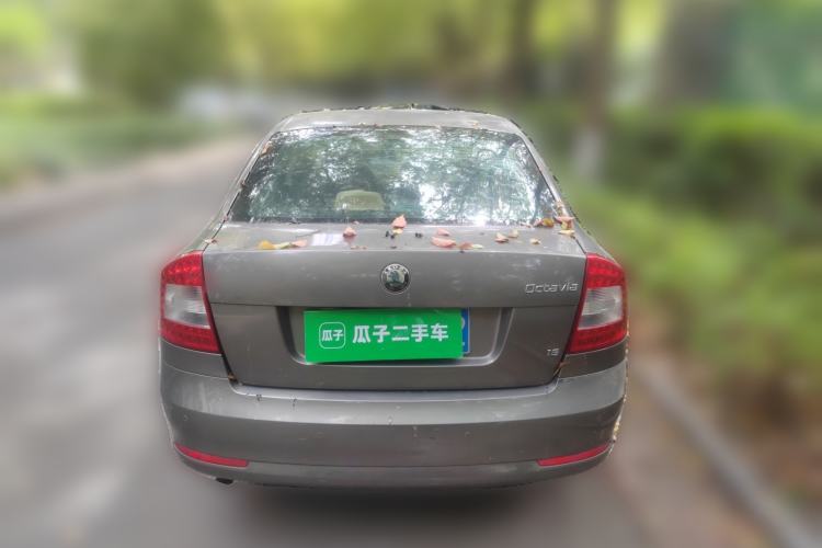 Used Skoda Octavia 2010 1.6L Manual Eado Edition Rear