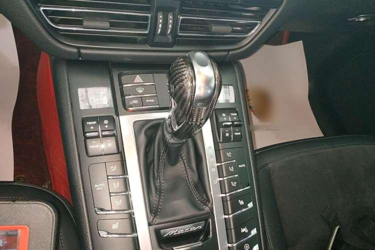 Used Porsche Macan 2018 Macan 2.0T
