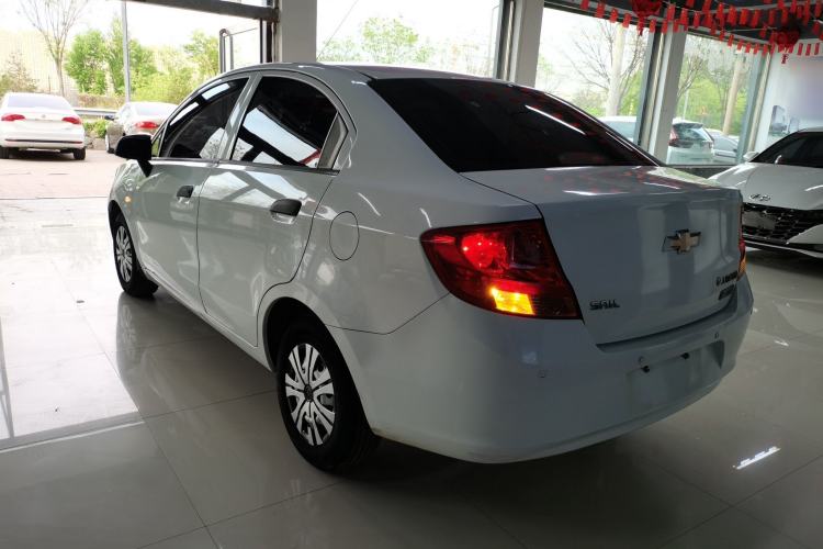Used Chevrolet Sail 2013 Sedan 1.2L Manual Fashionable Happiness Edition