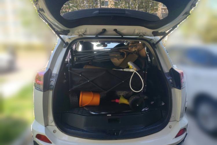 Used Toyota RAV4 2018 2.5L Automatic 4x4 Elite i Edition Trunk