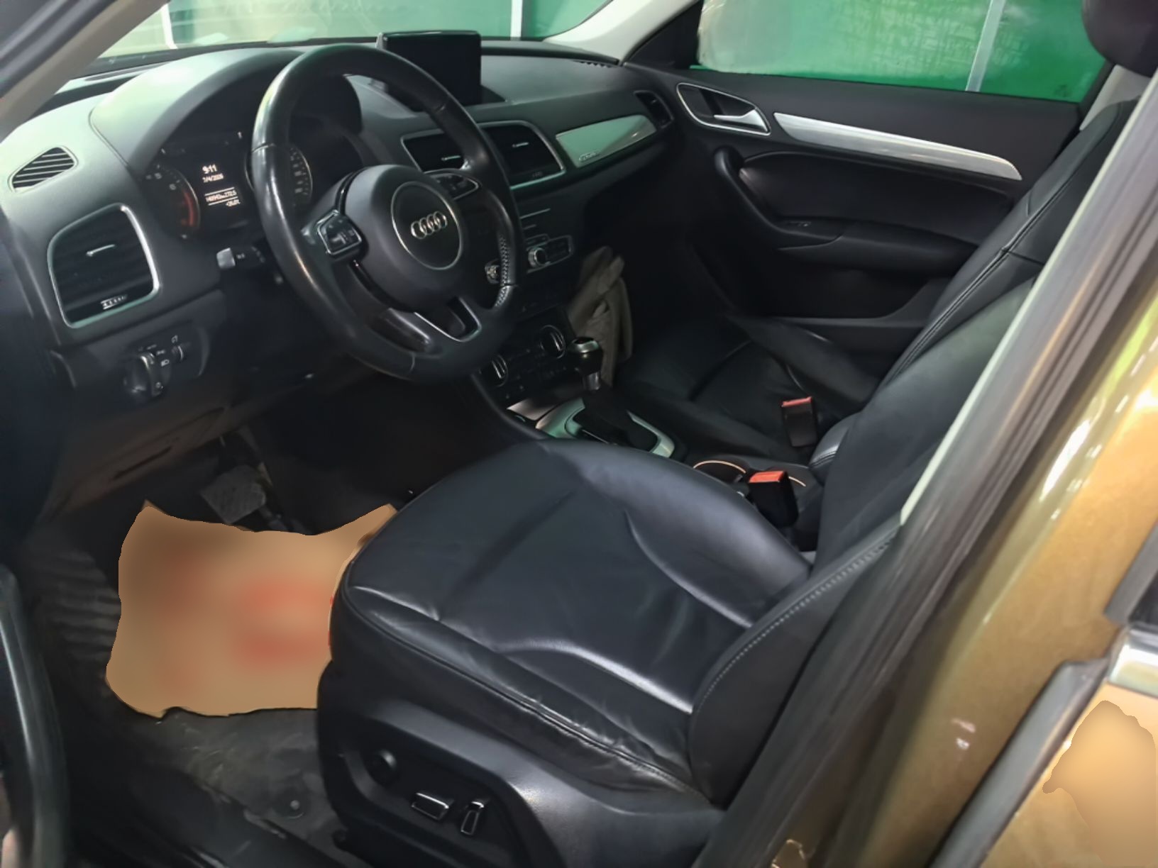 Interior delantero