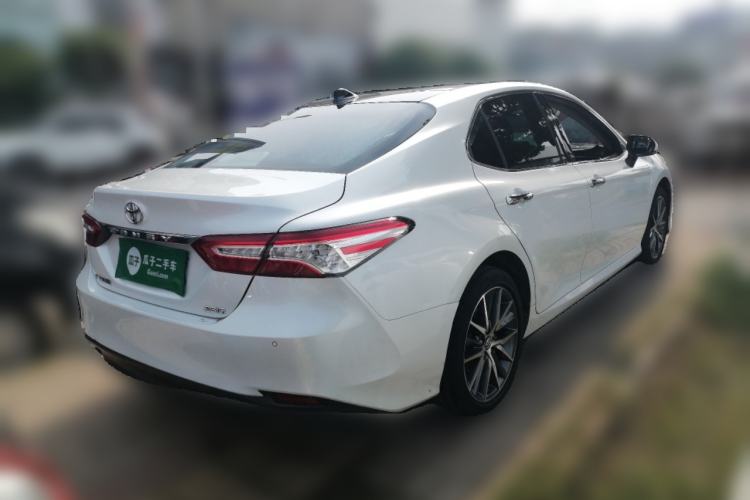 Used Toyota Camry 2021 2.5G Luxury Edition
