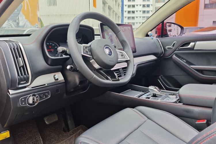 Used BYD Tang New Energy 2020 DM 2.0T Dual-Engine All-Wheel Drive Prestige 7-Seater China VI Standard