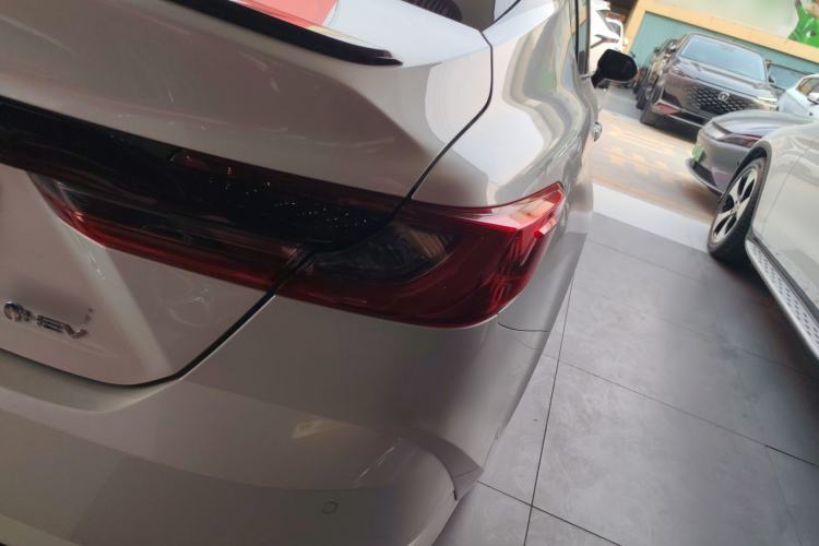 Used Toyota Camry 2024 Dual-Motor 2.0 HXS Sport Plus Edition
