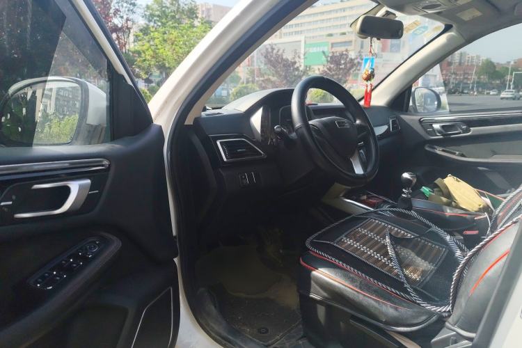 Used Zotye Domy X5 2016 1.5T Manual Elite 7-Seater China V Standard Driver Seat