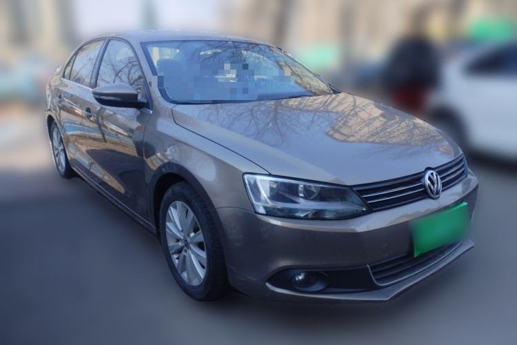 Used Volkswagen Sagitar 2014 1.6L Manual Comfort Model Front Right 45 Deg