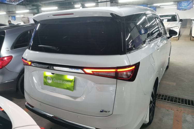 Used Wuling Jiachen 2023 2.0L DHT Flagship Edition