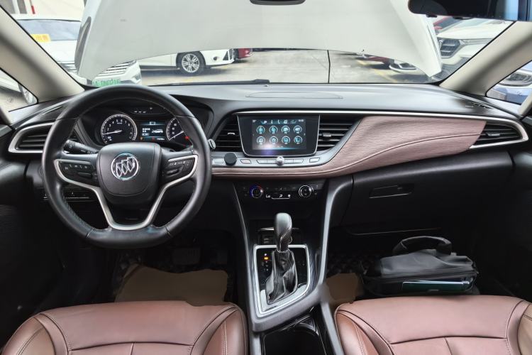 Used Buick GL6 2019 18T 6-Seater Connected Luxury Version China VI Standard Center Console