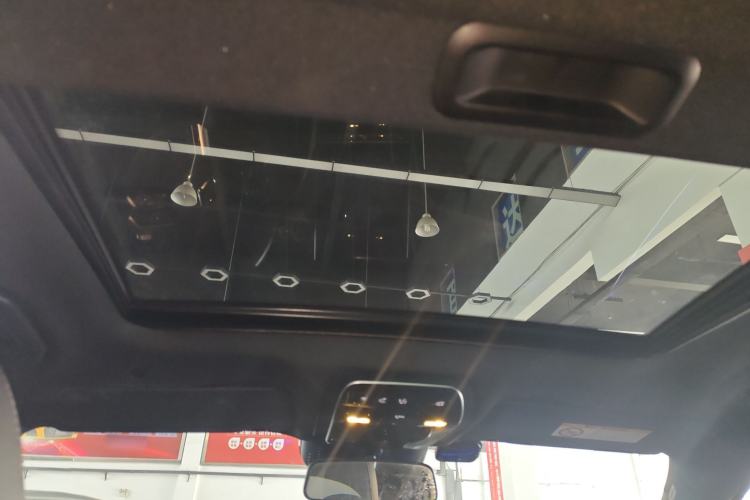 Used Mercedes-Benz C-Class 2022 C 200 L Sport Edition Headliner