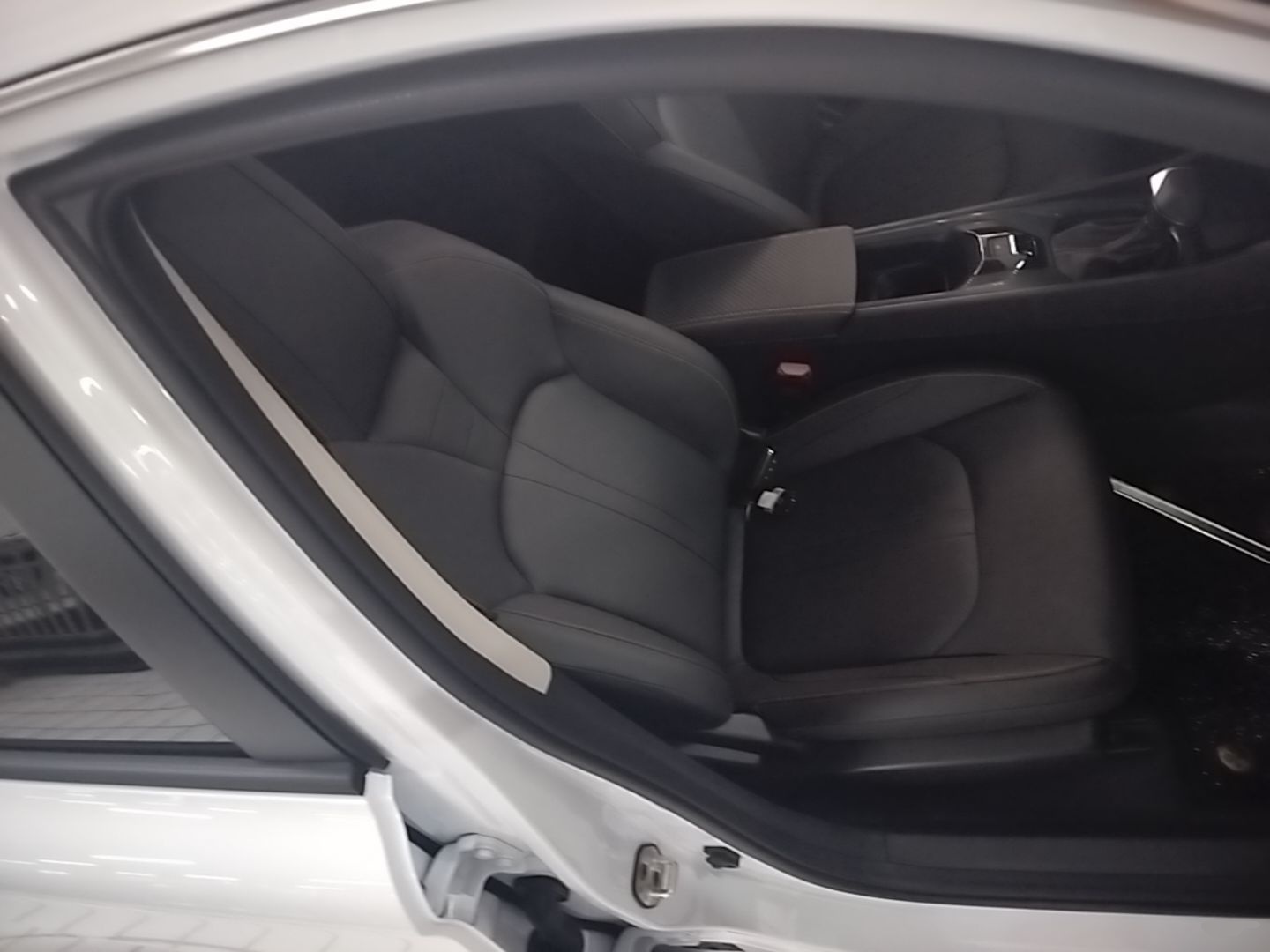 Dongfeng Aeolus Yixuan GS 2025 Mach-Edition 1.5L Automatic Starry Edition — снимка 19
