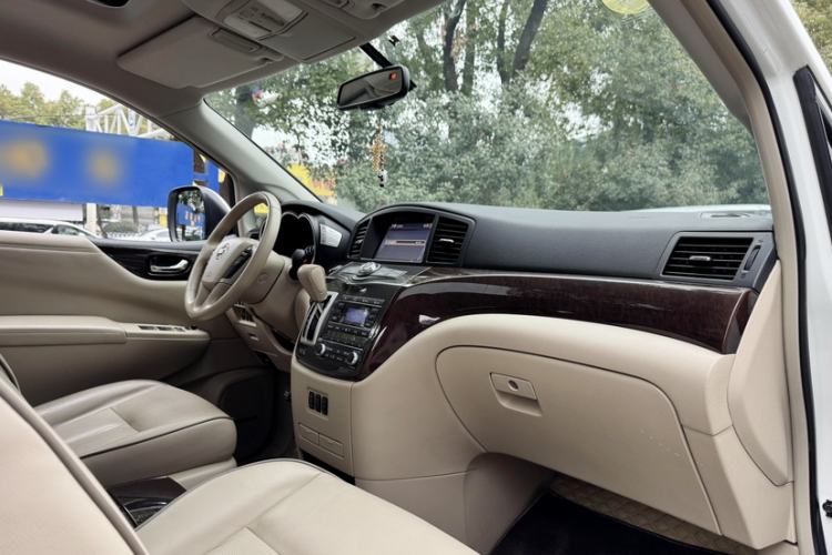 Used Nissan Quest 2015 3.5L SL