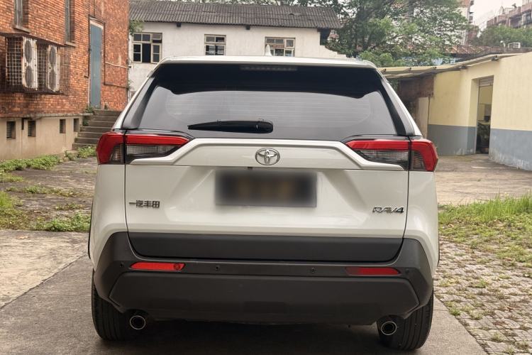 Used Toyota RAV4 2023 2.0L CVT Two-Wheel Drive Urban Edition Exterior 4