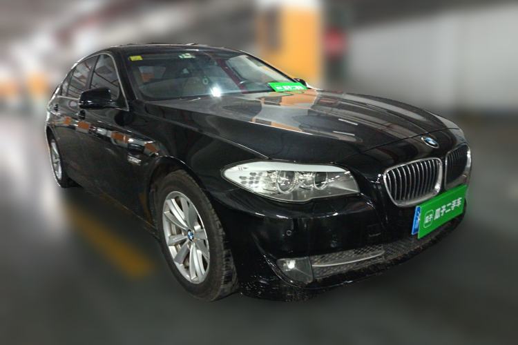 Used BMW 5 Series 2011 523Li Luxury Model
