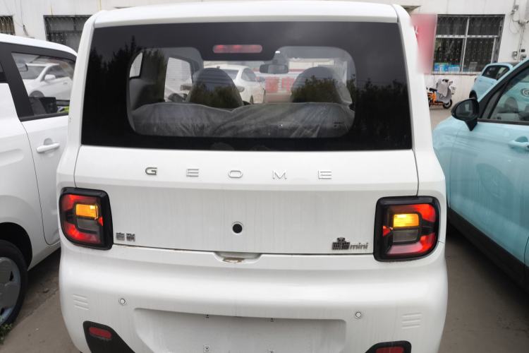 Used Geely Galaxy Panda 2024 Panda Mini 200km Endurance Bear