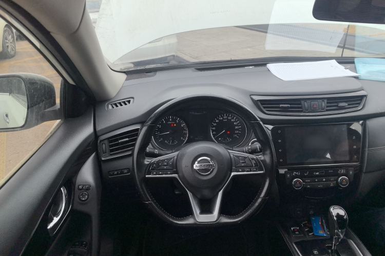 Used Nissan X-Trail 2019 2.0L CVT Smart Connect Comfort Edition 2WD
