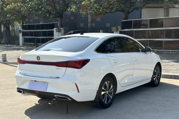 Used Changan Eado 2022 PLUS Blue Whale NE 1.4T GDI DCT Prestige Edition