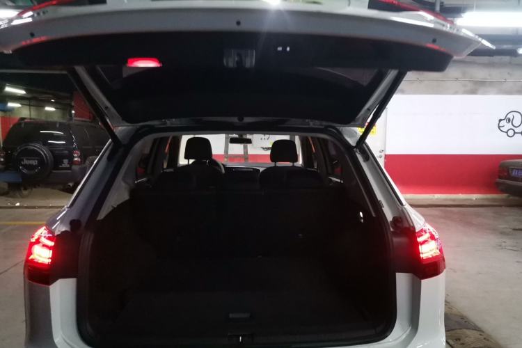 Used Volkswagen Tayron 2019 330TSI Two-Wheel-Drive Luxury Version China V Emission Standard