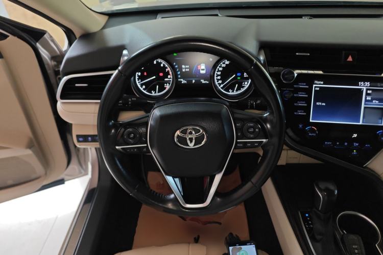 Used Toyota Camry 2018 2.5G Luxury Edition Steering Wheel