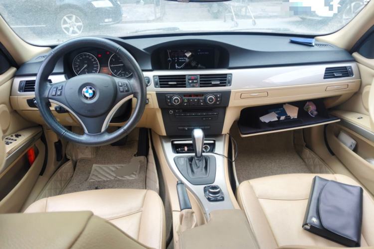 Used BMW 3 Series 2012 320i Luxury Edition