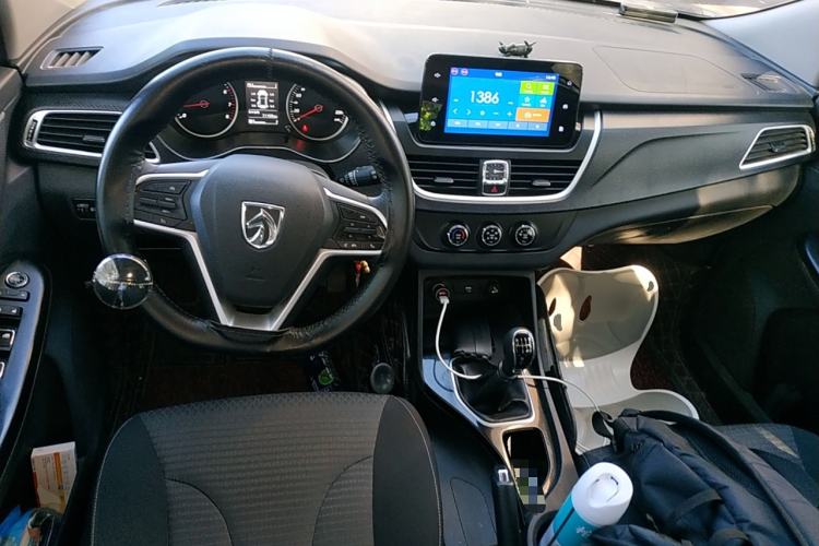 Used Baojun 730 2021 1.5L Manual Fashion Version 7 Seats