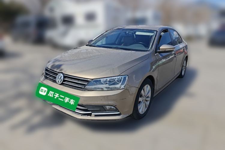 Used Volkswagen Sagitar 2014 1.6L Automatic Fashion Model