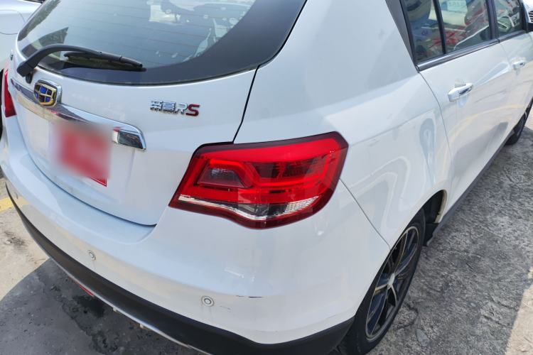 Used Geely Auto Emgrand 2017 Hatchback RS Million Edition 1.5L CVT Upward Version
