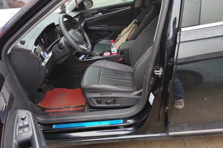 Used Volkswagen Passat 2024 380TSI Starry Elite Edition Left Front Seat