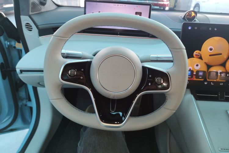 Used Hima Luxeed S7 2024 Ultra Four-Wheel Drive Flagship Edition Steering Wheel