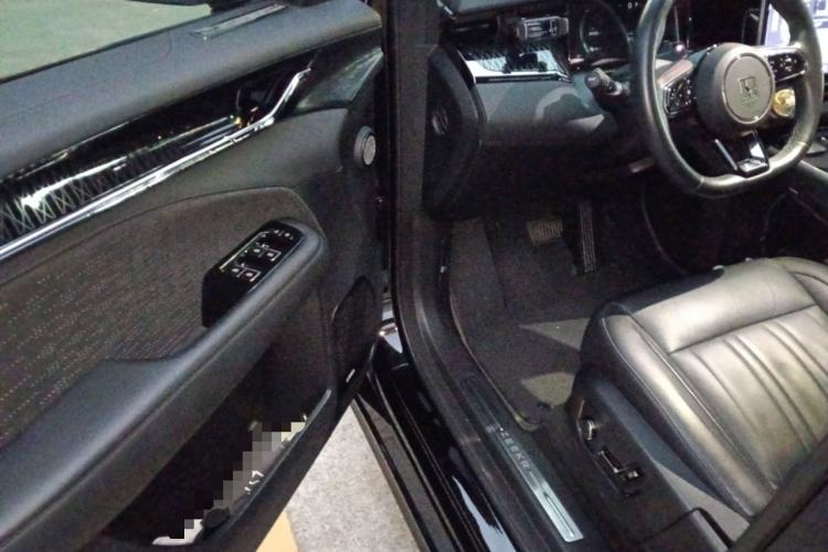 Used Zeekr 009 2022 WE Edition
