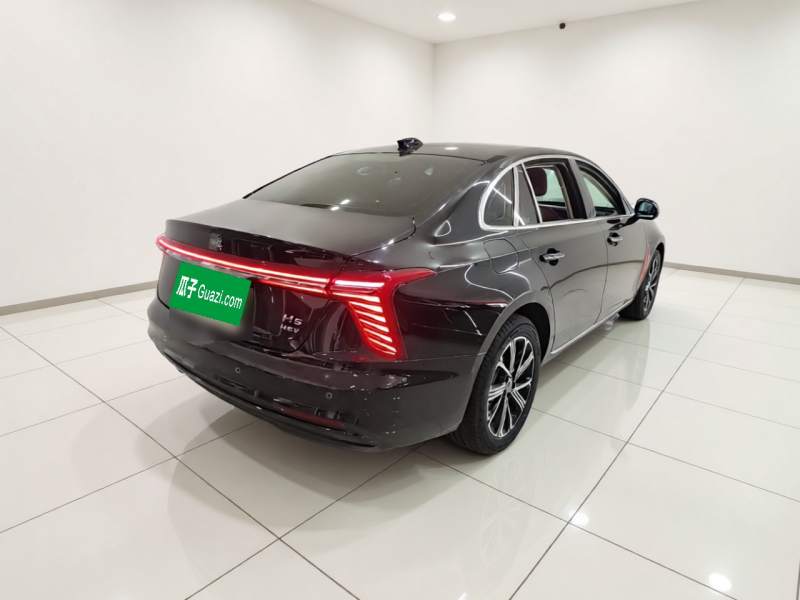 Used Hongqi H5 PHEV 2025 170 Super Hybrid Version — 6