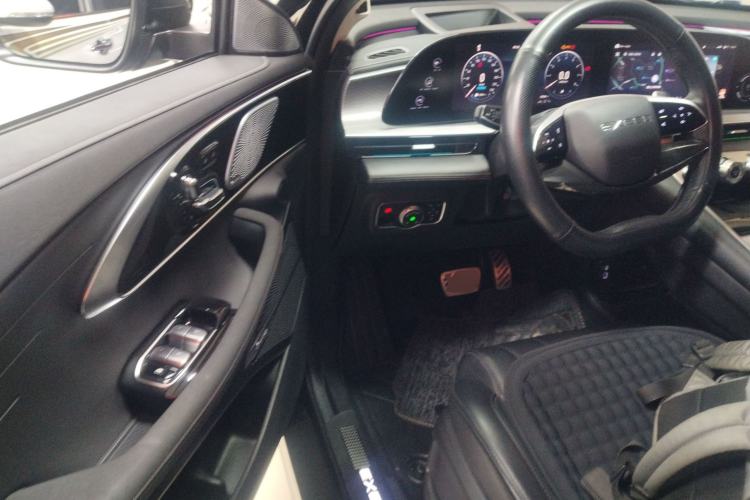 Used EXEED Lingyun 2024 300T Two-Wheel Drive Starlight Edition Driver Seat